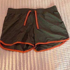 Columbia shorts small grey/coral